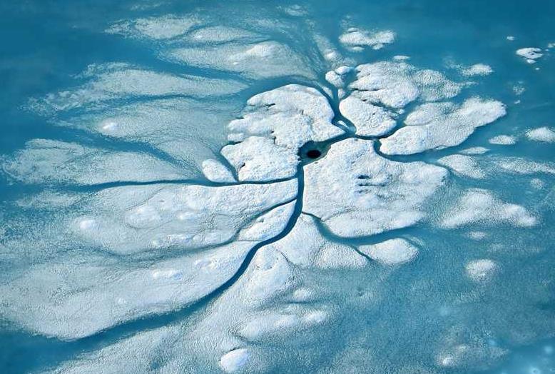 1763689111879354.jpg 浮冰.jpg