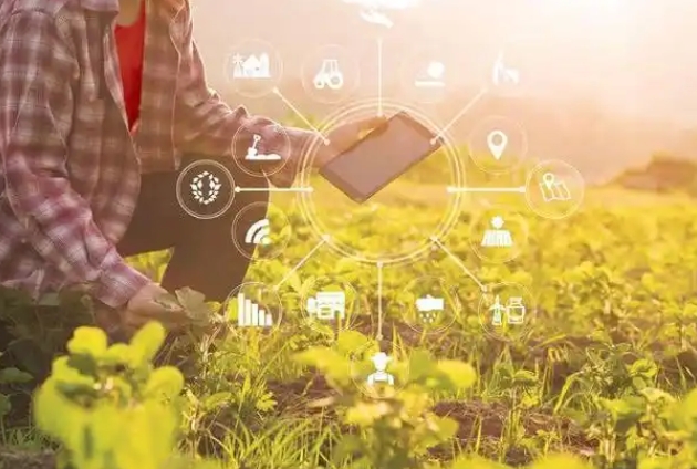 1765159729110137.jpg 智慧農業.jpg